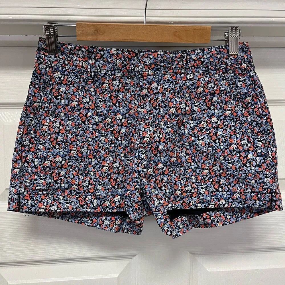 GAP Factory Blue & Pink Floral Shorts sz 2 EUC